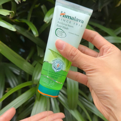 Sữa Rửa Mặt Neem Ngừa Mụn Trứng Cá Himalaya Herbals (100ml)