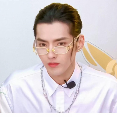 Kính xinh, Kính Mắt vuông Trong suốt cao cấp Phong cách Hàn Quốc