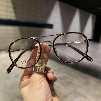 Kính mát dáng tròn màu đồi mồi cao cấp