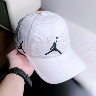 Nón kết, mũ lưỡi trai Jor.dan phối vải jeans form chuẩn thời trang đường phố siêu đẹp (Ảnh thật)
