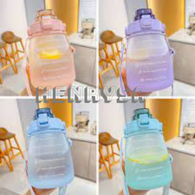Bình Nước Có Vạch Báo Giờ Uống Nước Dễ Thương 1.3L (Tặng kèm dây đeo) - HENRYSA