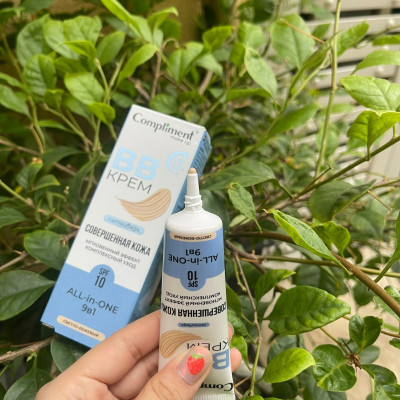 Kem nền BB cream Compliment 9in1 spf10