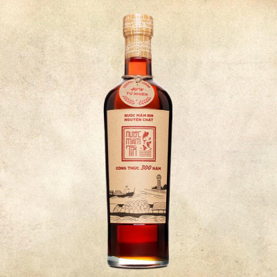 Nước Mắm Tĩn Nhãn Đỏ Độ Đạm 40N Cặp 2 Chai Thủy Tinh 500ml/chai Rin Nguyên Chất Truyền Thống Sạch Không Chất Bảo Quản