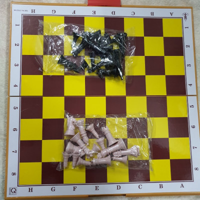 Bộ cờ Vua lớn Trung Thành - Kích thước Ngang 42cm - Dọc 44cm - Đồ chơi giải trí, trí tuệ - Hàng chính hãng