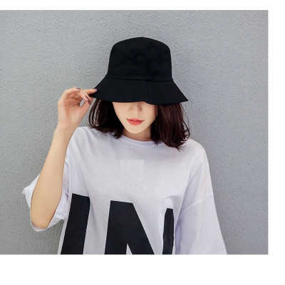 Mũ bucket đen trơn thời trang cá tính