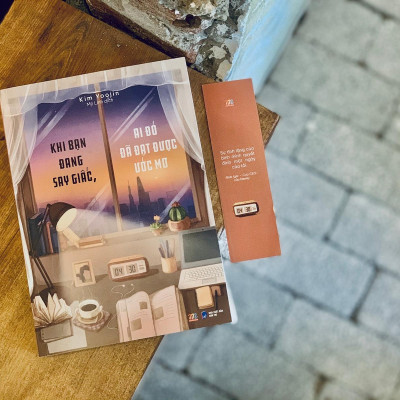 Khi Bạn Đang Say Giấc, Ai Đó Đã Đạt Được Ước Mơ