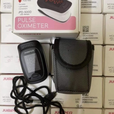 Máy đo nồng độ oxy trong máu spo2 và nhịp tim jumper JPD-500D
