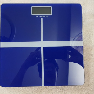 Cân sức khỏe điện tử iSCALE cân tối đa 180kg (màu ngẫu nhiên) - Cân điện tử 180kg - Hàng chính hãng