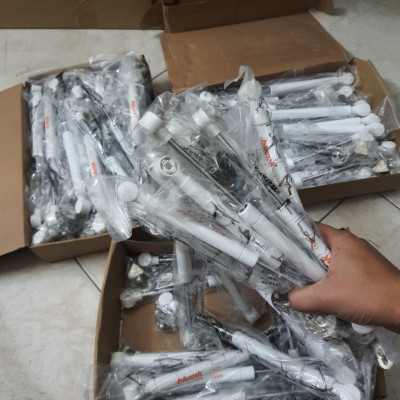 Pistong Giảm Chấn, Ty Thủy Lực, Tay Đẩy Cánh Tủ, Tay Nâng Pittong Blumk Thủy Lực, Tay Nâng Cánh Tủ Giảm Chấn