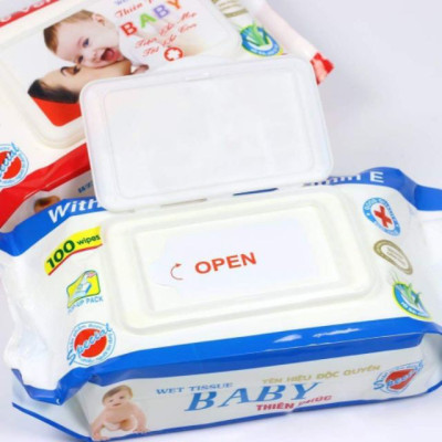 Khăn Giấy Ướt BABY WIPE Hộp 100 Tờ Sản Phẩm Tiện Cho Mẹ Tốt Cho Bé