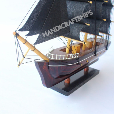 (Đã lắp ráp)Thuyền buồm PHONG THỦY 30cm màu đen - hỗ trợ ship