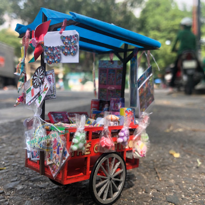 Mô Hình Sài Gòn Xưa Và Nay Thu Nhỏ - Thế Giới Tí Hon - Xe Đồ Chơi - HR10