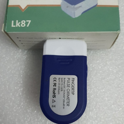 Máy đo nồng độ oxy trong máu spO2 và đo nhịp tim,máy đo kẹp ngón tay cho quả đo nhanh và có độ chính xác cao - Hàng chính hãng