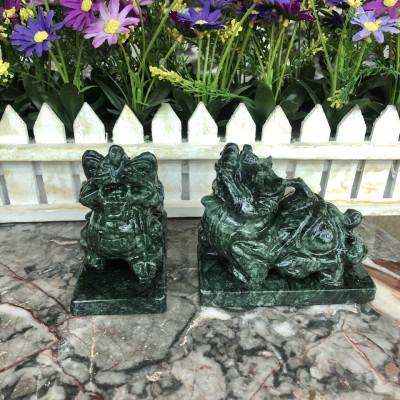 Cặp Tỳ Hưu phong thủy đá ngọc Ấn Độ có đế - Dài 11 cm