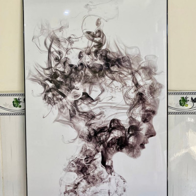 TRANH TRÁNG GƯƠNG - TRANH TREO TƯỜNG  CÔ GÁI NGHỆ THUẬT - TRANH TREO PHÒNG KHÁCH(TẶNG ĐINH 3 CHÂN)