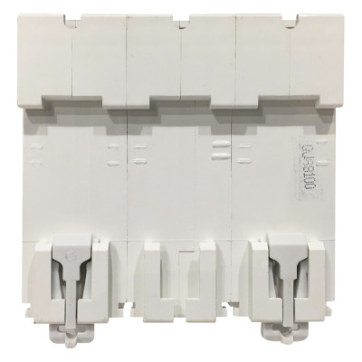 Cầu Dao Tự Động 3 Pha Dobo Electric Korea (40A) - Trắng