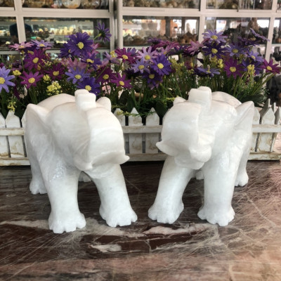 Tượng con voi phong thủy đá cẩm thạch trắng - Dài 20cm