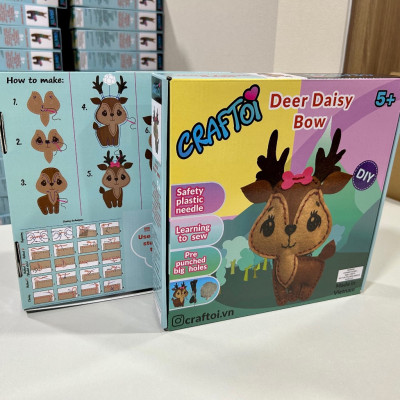 KIM NHỰA Bộ Thủ Công Trẻ Tự Làm Thú Bông 5+ DEER DAISY BOW Craftoi Felt Sewing toy prepunched holes plastic needle