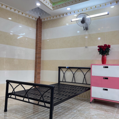 Giường sắt kiểu chéo giá rẻ size 1mx2m