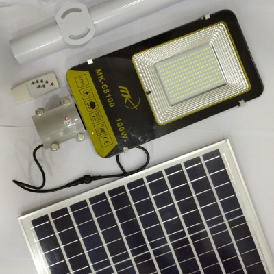 Đèn đường năng lượng mặt trời rời thể 100W MK-68100