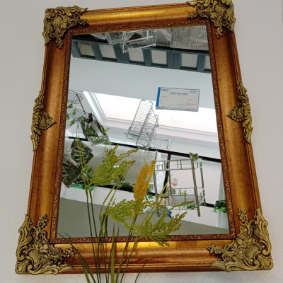 Gương soi Kibath khung màu vàng đồng kT 60x80 cm, KB-134