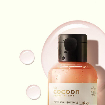 Toner nước cân bằng da SEN Hậu Giang cocoon 310ml