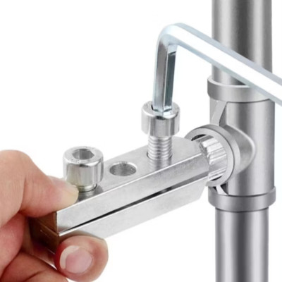 DỤNG CỤ THÁO ỐNG NƯỚC BỊ GÃY RA QUÁ THUẬN TIỆN CHO MỌI GIA ĐÌNH