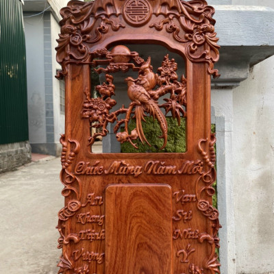 Đốc lịch treo tường khắc đôi chim uyên ương bằng gỗ hương đá kt 37×77×3cm