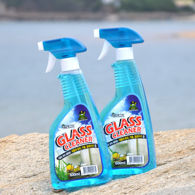 Xịt lau kính sạch sâu bảo vệ kính, nước lau kính đa năng Glass Cleaner Hàn Quốc 600ml