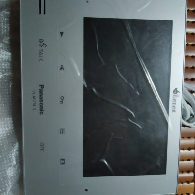 Bộ chuông cửa màn hình màu PANASONIC VL-SV74VN