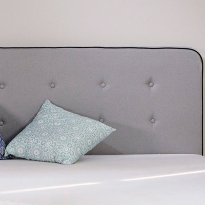Giường bọc vải Scandinavian 1m8x2m