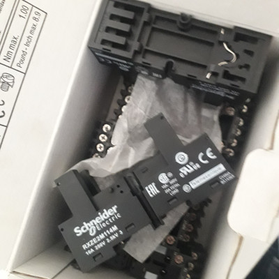 Đế rơ le RXZE2M114M relay 14 chân Schneider | Chính hãng |