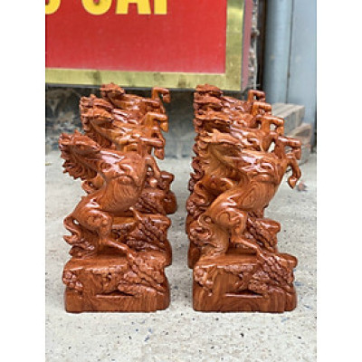 Tượng con ngựa nhất mã phi thiên gỗ hương đá kt cao 50×23×12cm