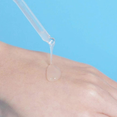 Tinh chất dưỡng ẩm 9 Wishes Hydra Skin Glowing Deep Hydration