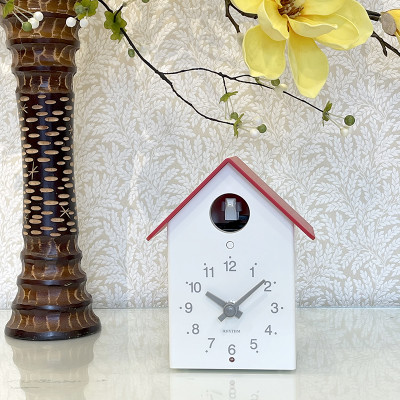 Đồng hồ Cuckoo Rhythm 4RH797SR01, kích thước 18.5×14.6×10.7 cm/480g. Dùng Pin