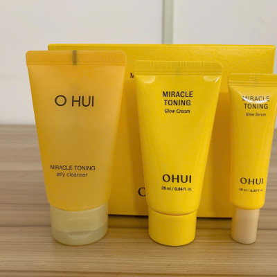 Bộ dưỡng ẩm sáng da căng bóng OHUI Miracle Toning 3pcs set