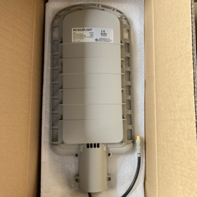 Đèn năng lượng mặt trời SKI- SKL24W