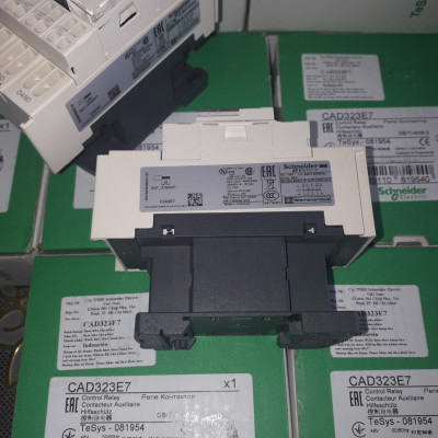 CAD323E7 - Contactor rơ le 3NO - 2NC 10A coil 48VAC CAD32E7 Schneider | Chính hãng |