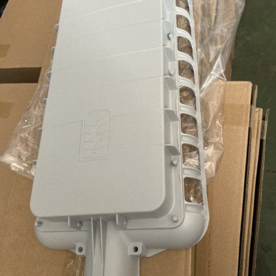 Đèn năng lượng mặt trời SKI-SKL56W