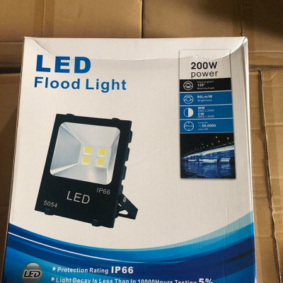 Đèn Pha LED 200W