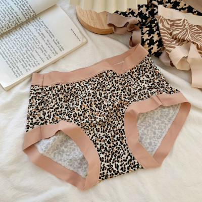 COMBO 5 QUẦN LÓT NỮ COTTON LỤA LƯNG CAO HỌA TIẾT 6196