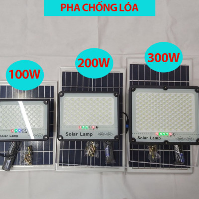 Đèn pha LED trắng 200W năng lượng mặt trời