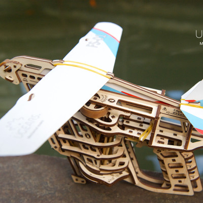 Mô hình gỗ cơ khí tự chuyển động- Ugears Flight Starter- Hàng chính hãng Ugears, nhập khẩu nguyên bộ từ EU, mô hình lắp ráp 3D, DYI
