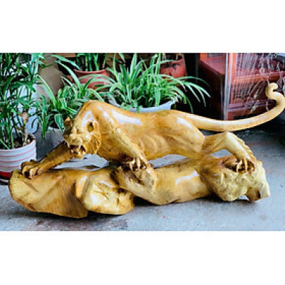 Tượng con hổ chúa tể sơn lâm phong thủy bằng gỗ nu khao kt 98×40×25cm 