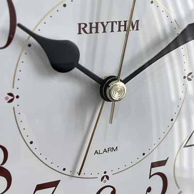 Đồng hồ Rhythm 4SE504WR18 Kt 18.0 x 20.0 x 9.0cm, 740g Vỏ nhựa. Dùng Pin.