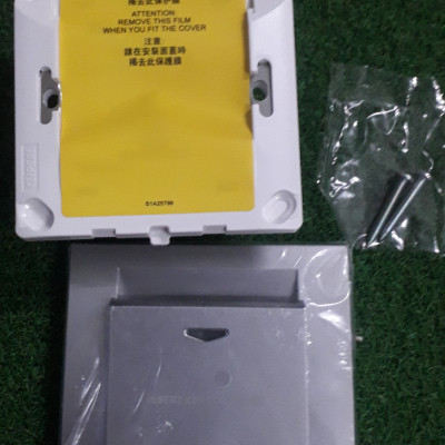 KB31EKT - Thẻ chìa khóa khách sạn Vivace, 16A, 240V, nhôm bạc