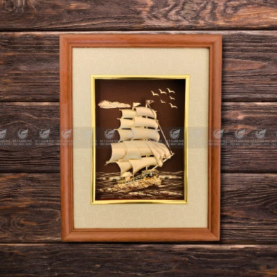 Tranh Thuyền Dát Vàng