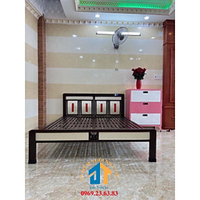 Giường sắt hộp kiểu giả gỗ ĐẠI THÀNH 1m6 x 2m