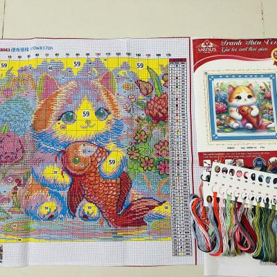 Tranh thêu chữ thập Mèo ôm cá vs8063, kích thước 50 x 50 cm