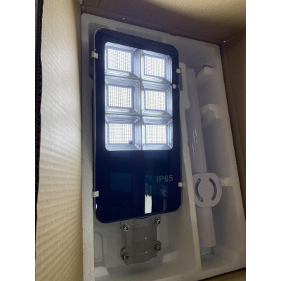 Đèn đường năng lượng mặt trời Jindian JD-E6300 - Công suất 300W Khung Nhôm, Chip Led SMD 5730